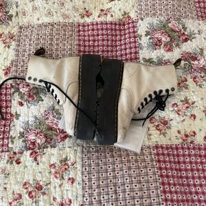 dr martens white 1460 pascal max platform docs